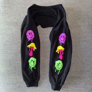 Trippy Cropped Shrug